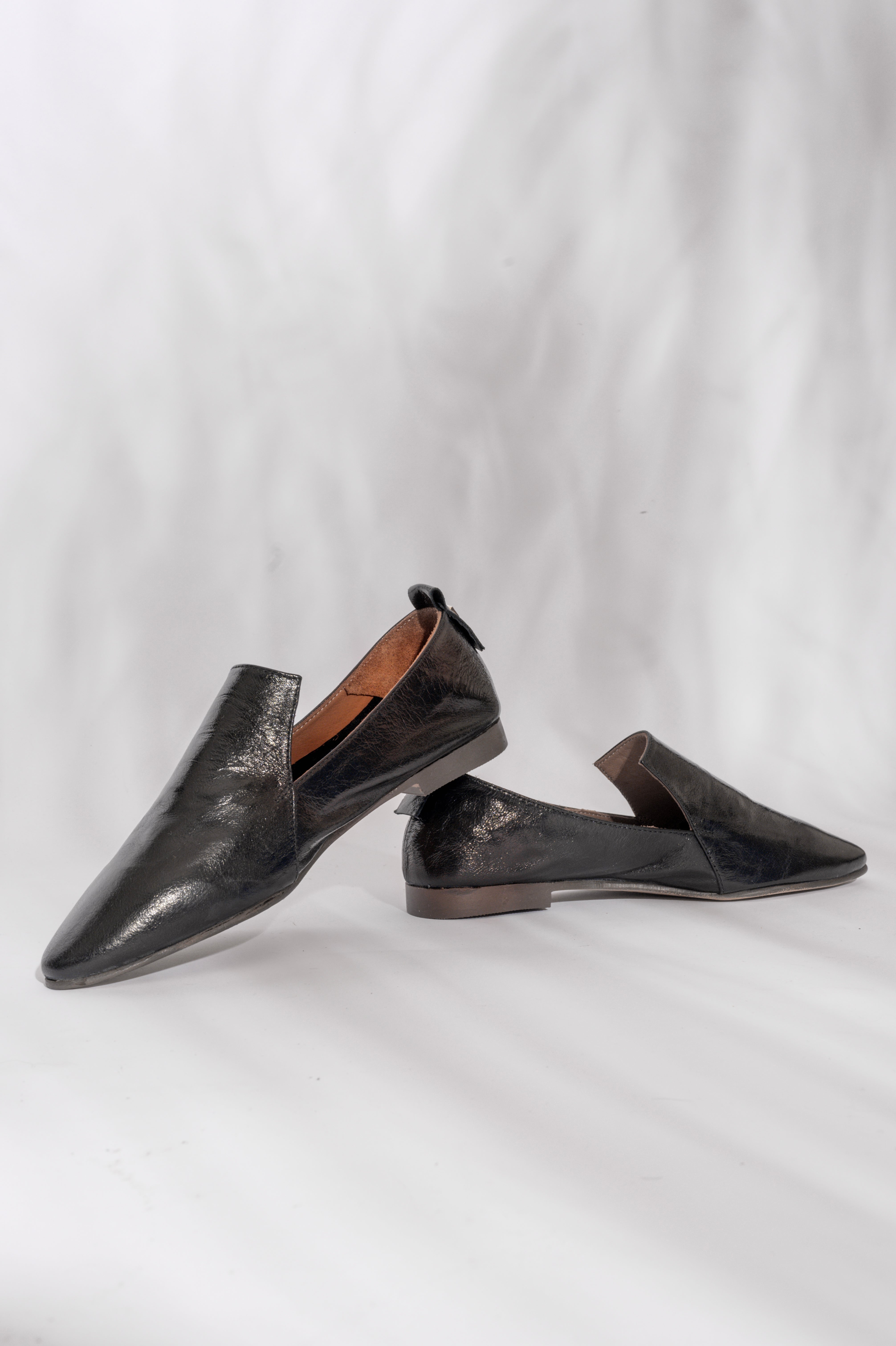 Black Flat Shoe