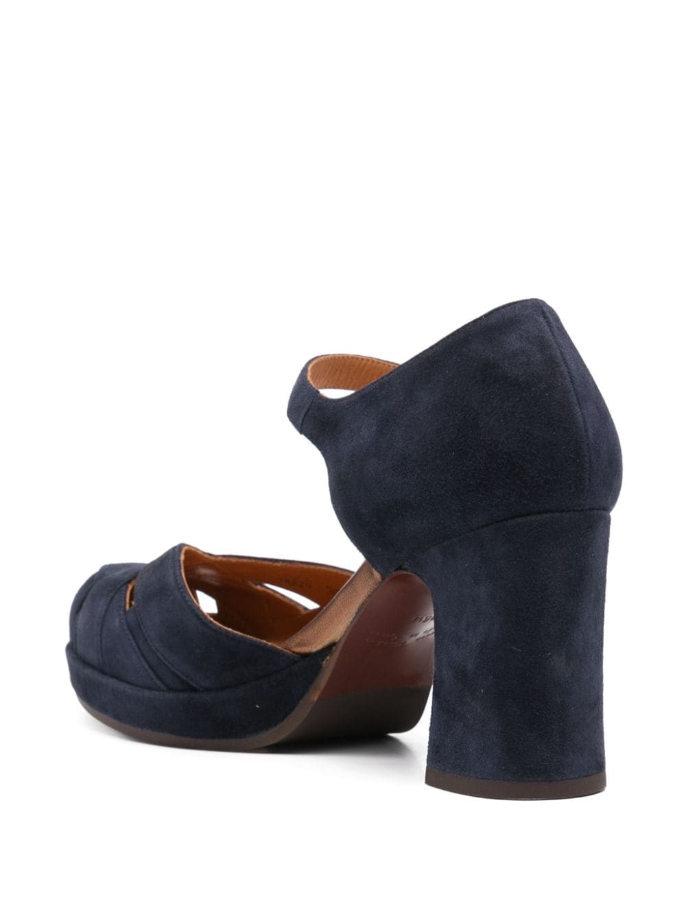 Zapatos Chie Mihara modelo DEMIM en ante azul marino y charol con tacón bloque 7.5 cm y plataforma 2 cm