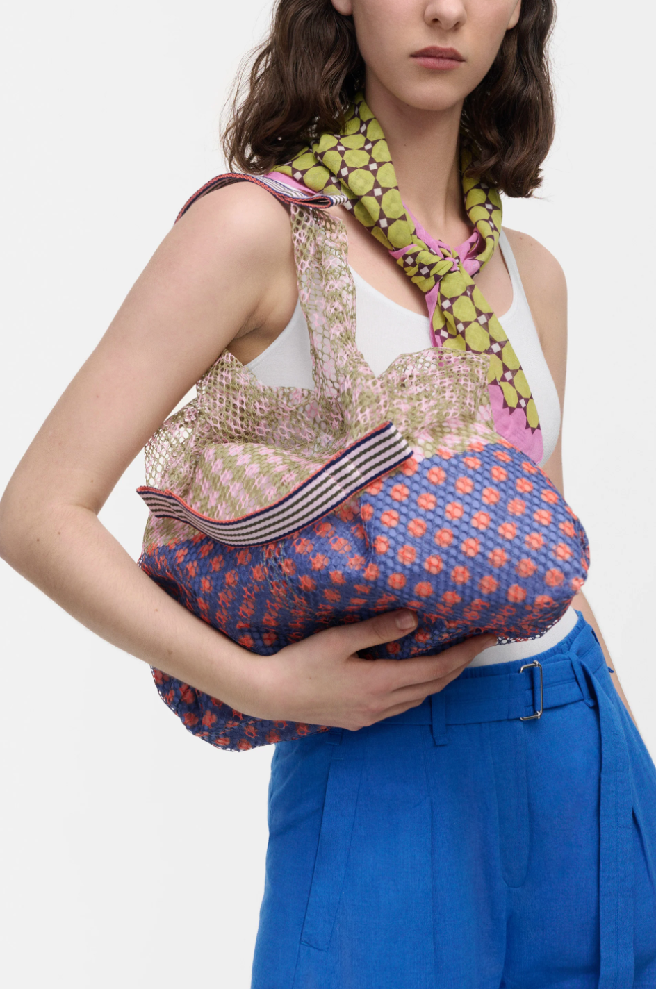 Épice Paris Elziver small tote bag in Rosso — mesh detail