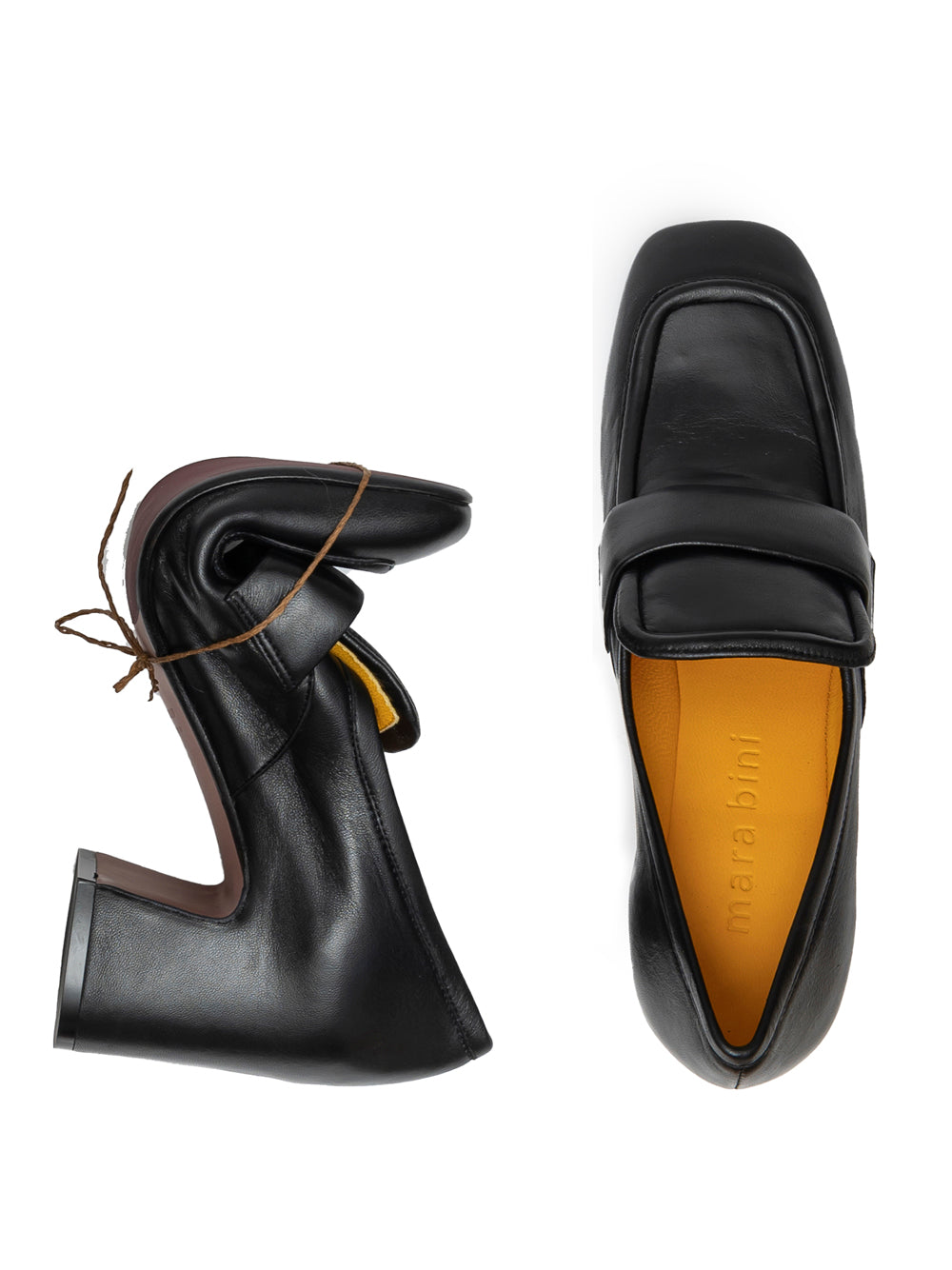 Mocasín negro de piel de becerro con tacón ancho de 6 cm, modelo PERLA-R261 de Mara Bini, fabricado en Italia.