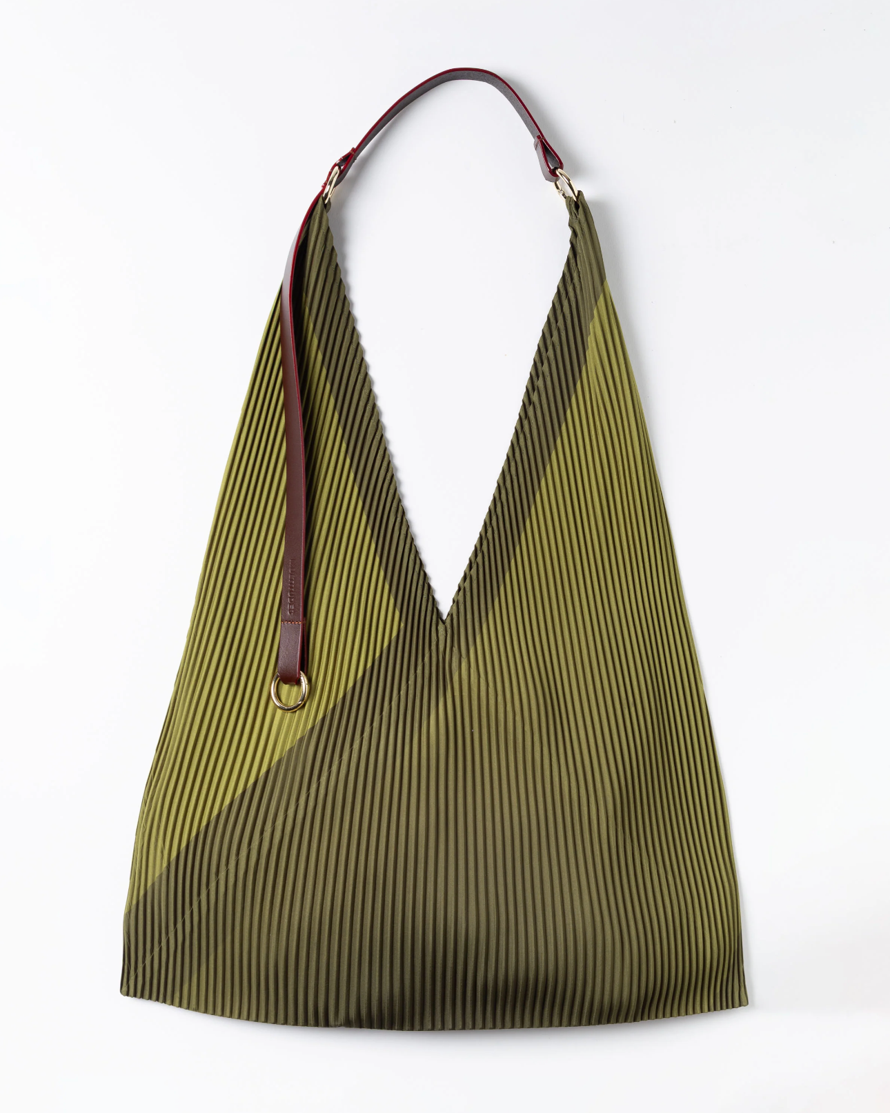 Multitudes Audrey green pleated bag with leather strap made in Italy