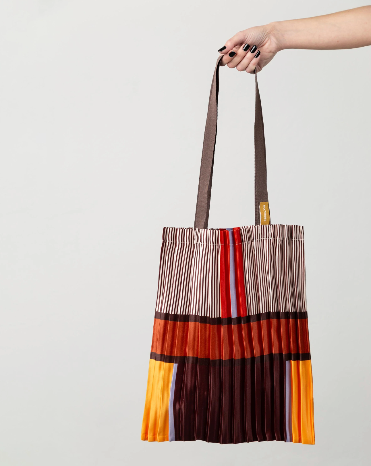 Multitudes Bagheria multicolor tote bag made in Italy with pleated satin texture
