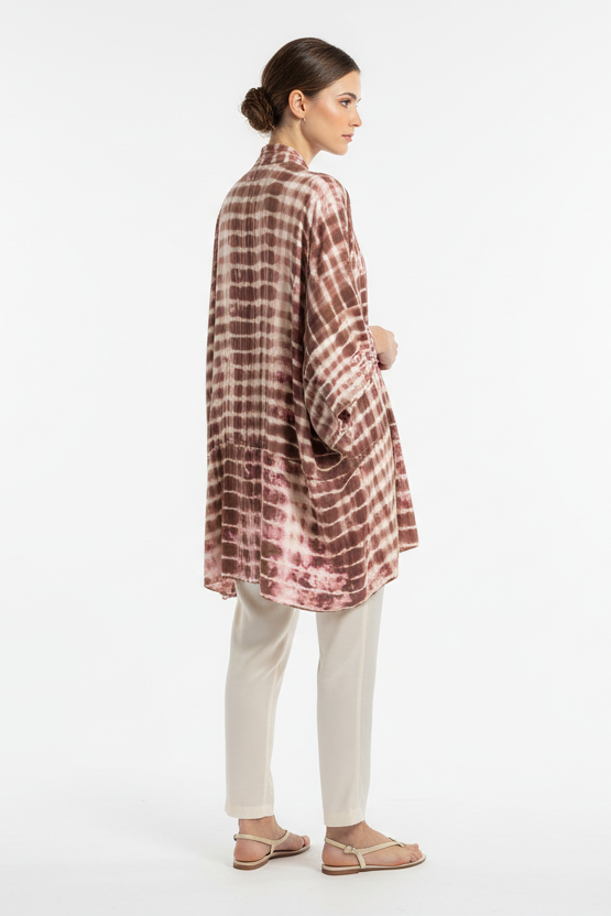 Shibori kimono-style jacket in cotton and modal with handmade artisanal dyeing
