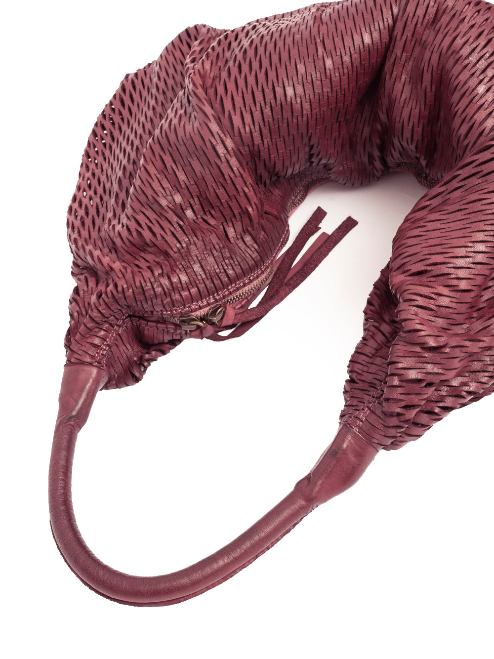 Sommet 306/rete handmade leather hobo bag in Prugna, size M 50x50 cm, flexible bucket design, hand made in Italy