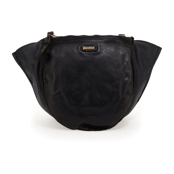 Bolso bandolera negro de piel hecho a mano por Caterina Lucchi con bandolera extraíble y diseño estructurado.