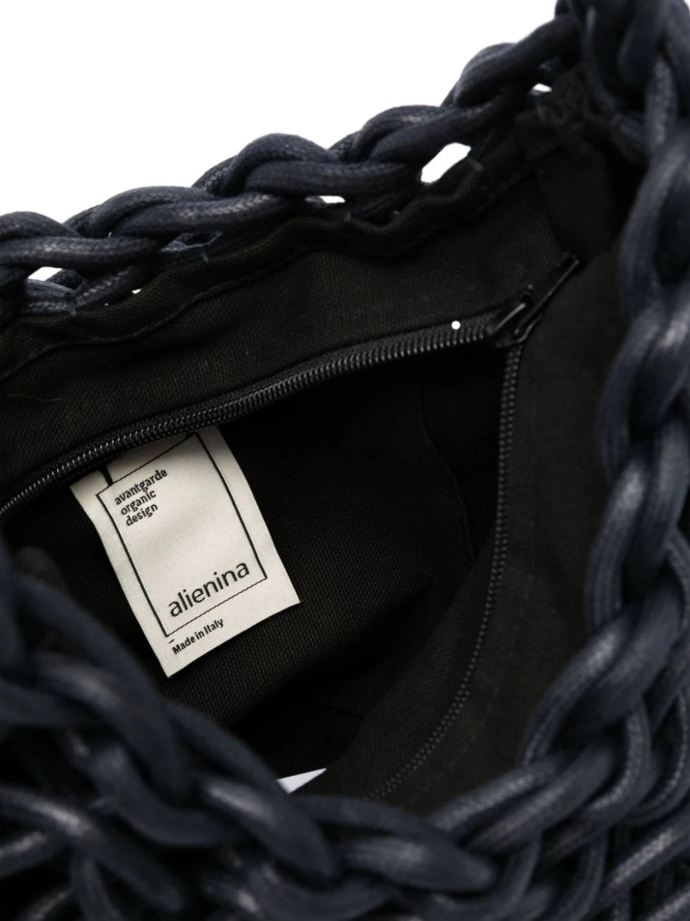 Bolso de hombro de  Alienina tejido a mano con cuerda de algodón y lurex. Forro de algodón, bolsillo interior y cierre de cremallera.  100% Algodón  Medida: Ancho 26 cm. Alto 33 cm.  Instrucciones de cuidado: Lavado en seco.  Color_Navy  Hecho a mano en Italia.