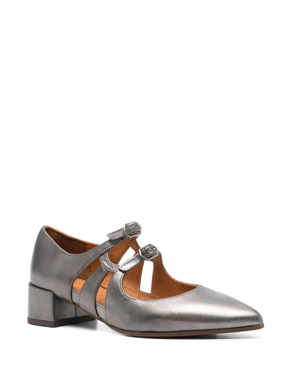 Chie Mihara zapatos de medio tacón en piel de becerro color plomo, cierre doble de hebilla lateral tacón bajo en bloque de 30 mm&nbsp; Plantilla de piel y suela de cuero y goma  Composición   Suela_ Goma 100%, Piel de becerro 100% Forro_ Piel de becerro 100% Exterior_ Piel de becerro 100%   Modelo: JERSEY