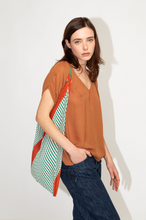 Cargar imagen en el visor de la galería, Bolsa Y plisada FRANCESCA Green