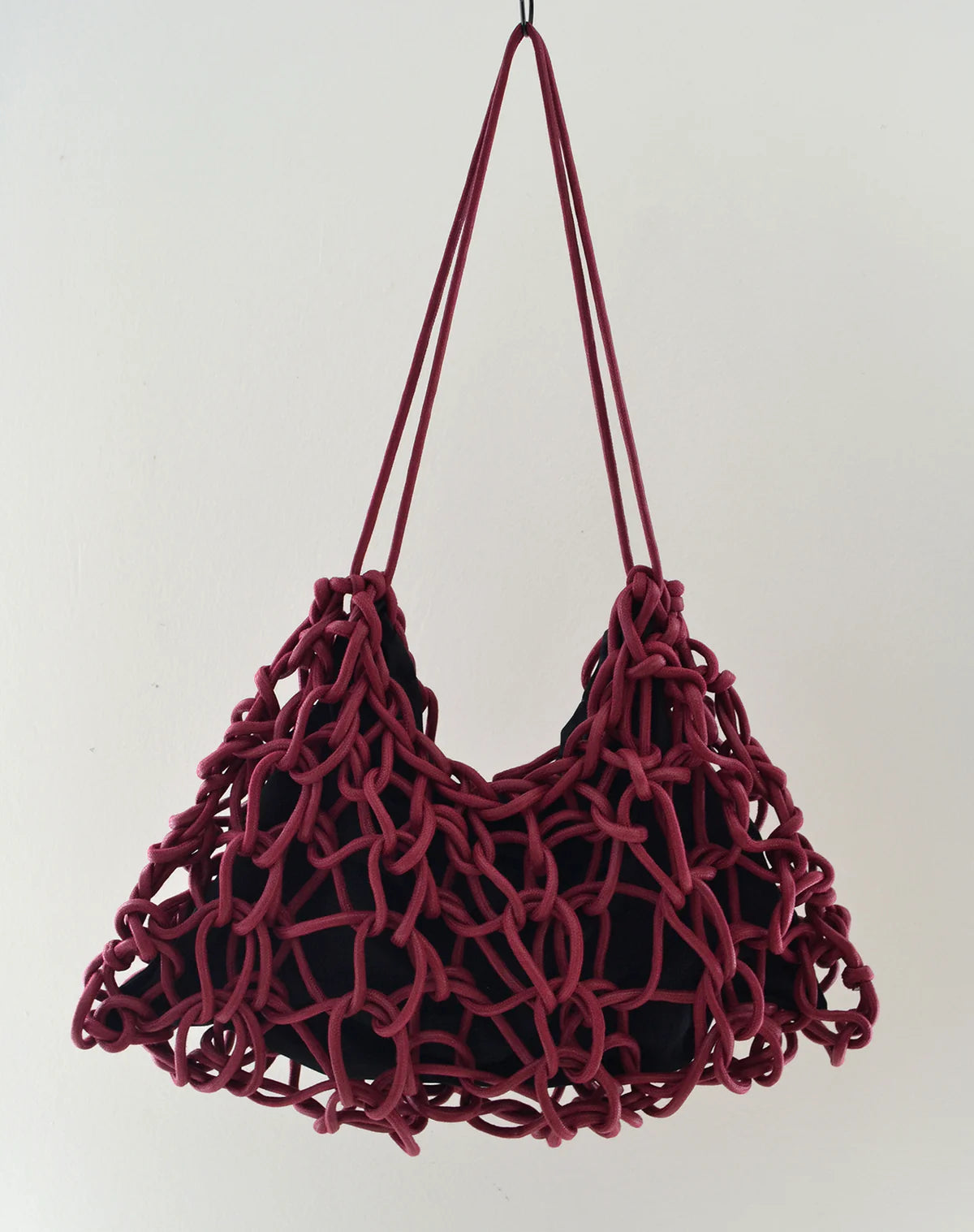plum woven shoulder bag handmade Italy recycled cotton designer bag worn look Alienina Petra
