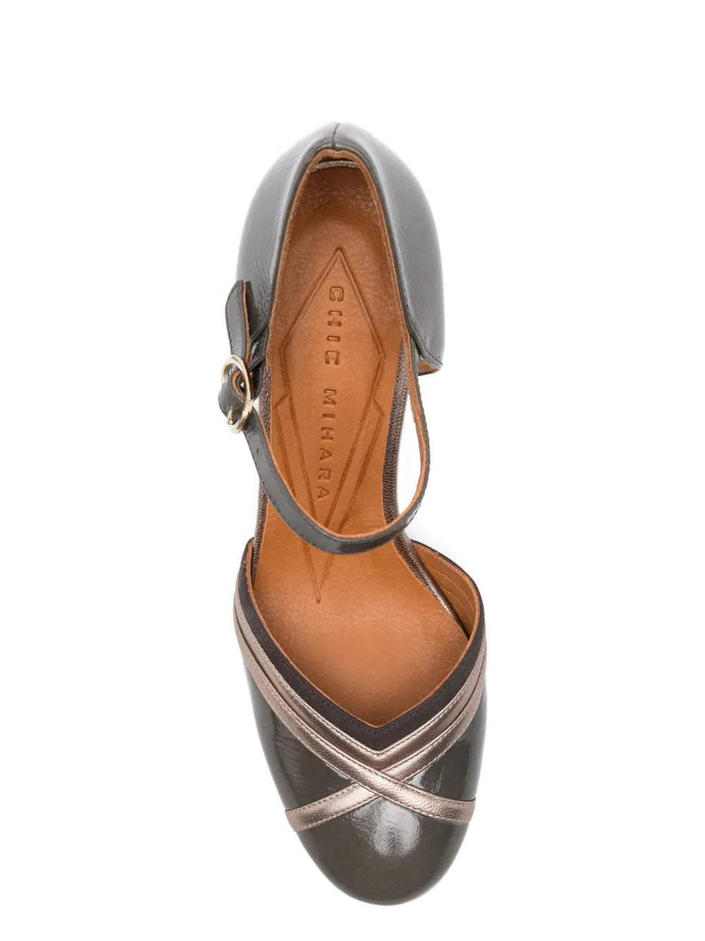 Chie Mihara Merman asphalt grey crinkle patent leather pump, top view with Chie Mihara leather insole and steel metallic cross straps, premium leather footwear

