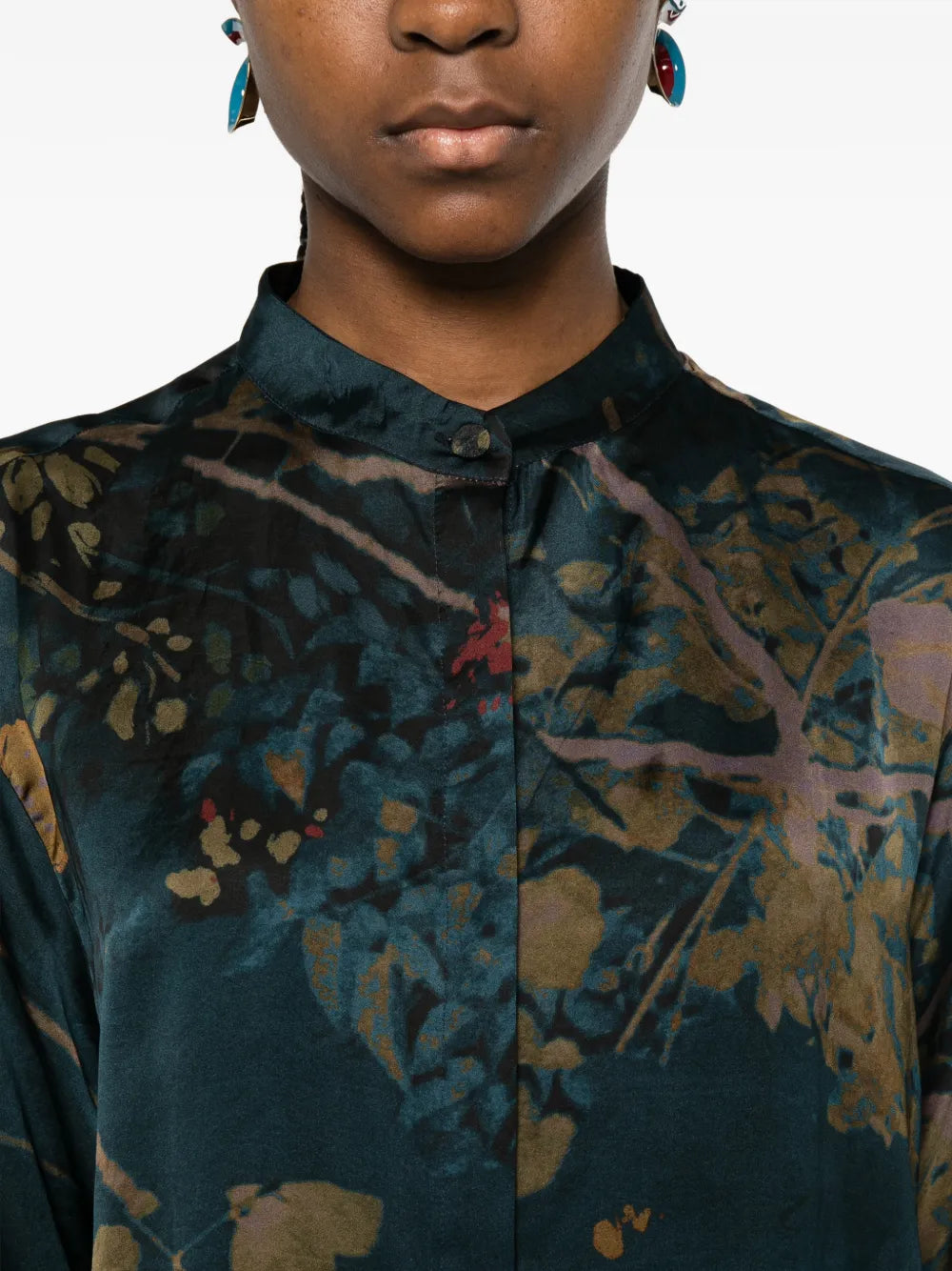 Yavi floral botanical shirt in petrol blue — neckline detail, 100% cupro
