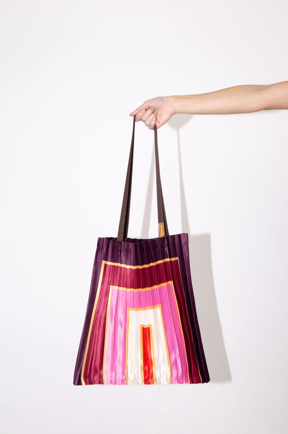 Multitudes pleated shopper bag Villasimius with depth effect and multicolor design