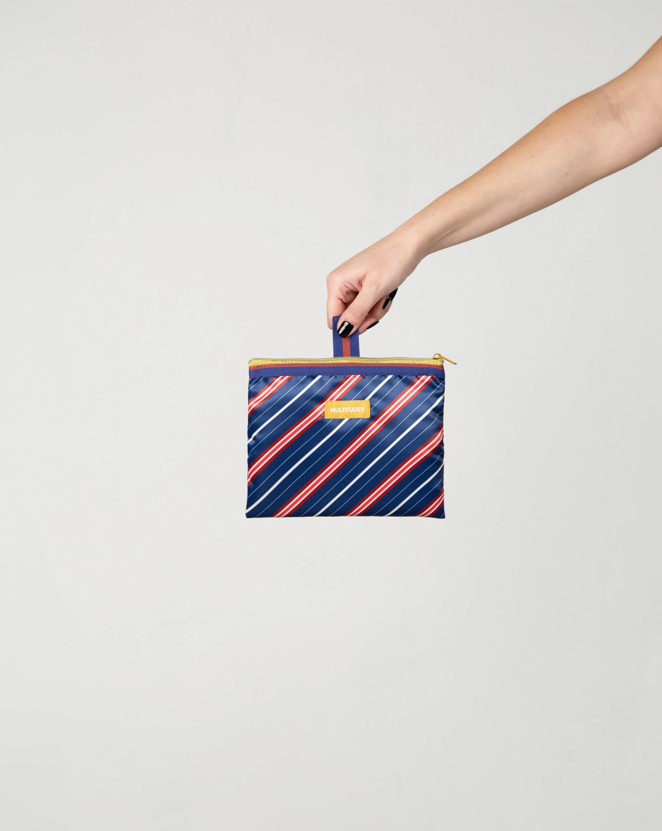 Multitudes Stella Blue shoulder bag made in Italy with pleated satin