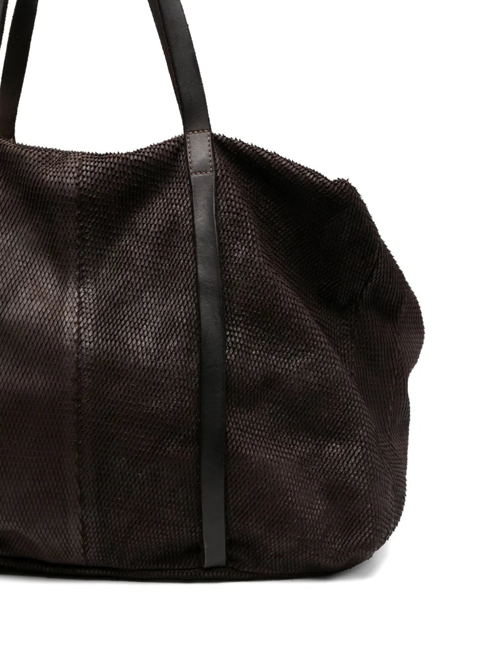 Sommet Rian L Petalino shoulder bag in dark brown vegetable-tanned leather, carried by hand