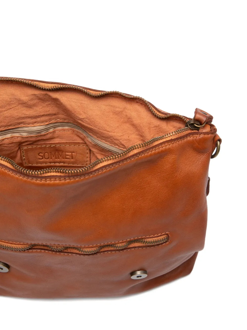 Sommet 270/C handmade leather backpack in tan brown vegetable-tanned leather with adjustable straps and textured finish, made in Italy