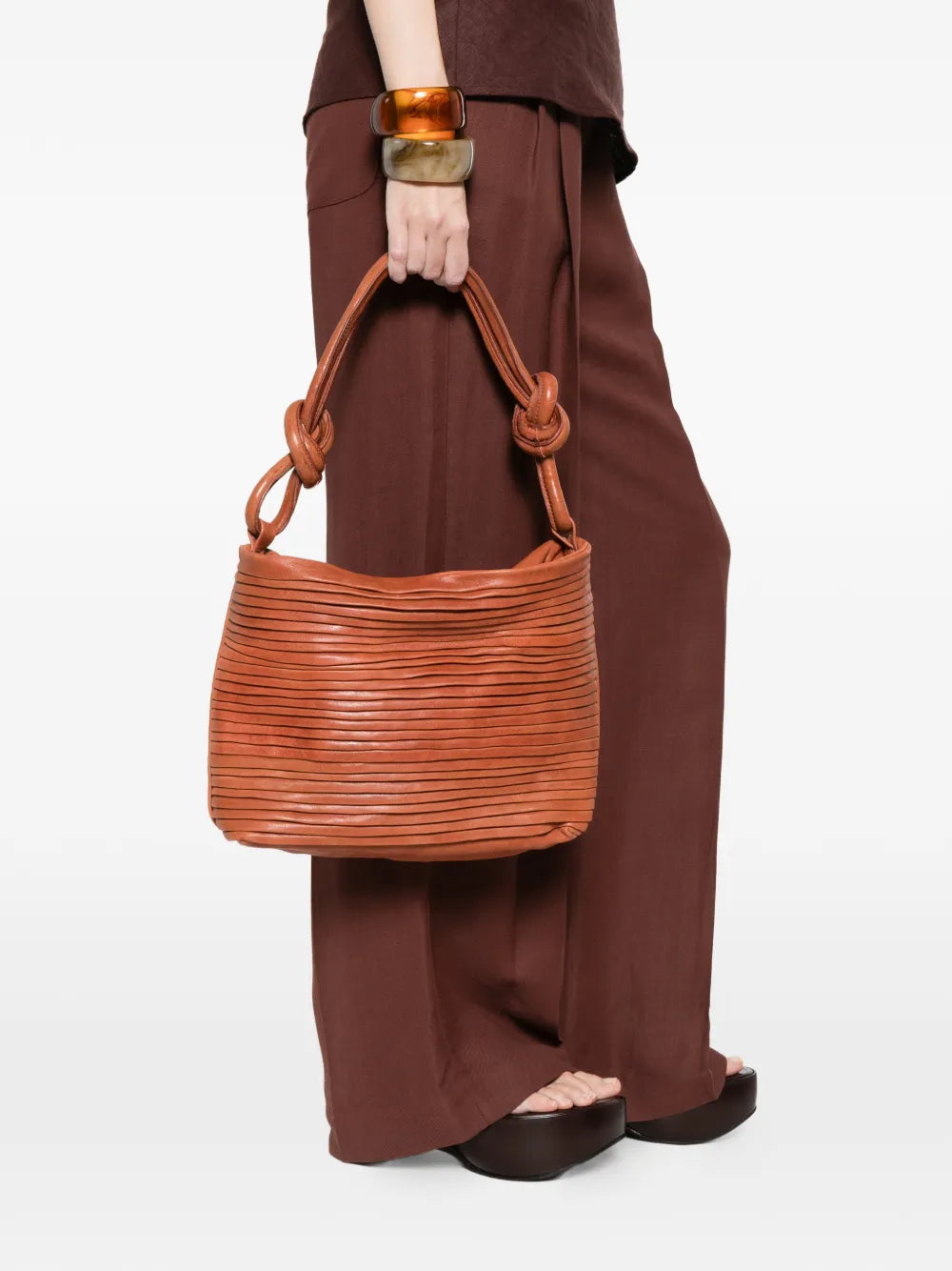 Sommet Aisha Medium Rows cognac pleated leather handbag in vegetable tanned leather, handcrafted in Italy.