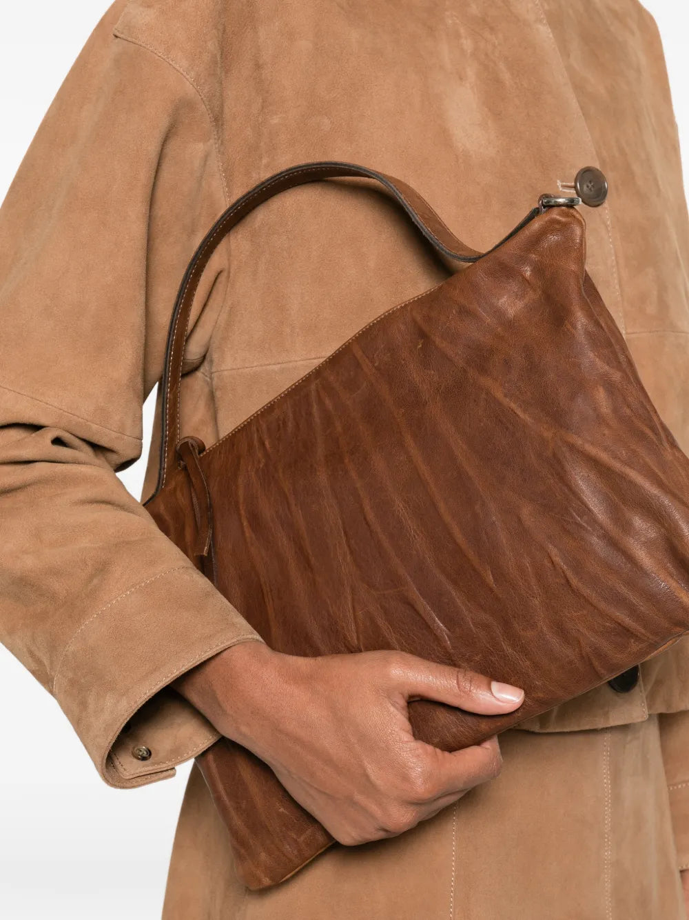 Sommet Lexi Small cacao bag in wrinkled vegetable-tanned leather with short handle and detachable crossbody strap
