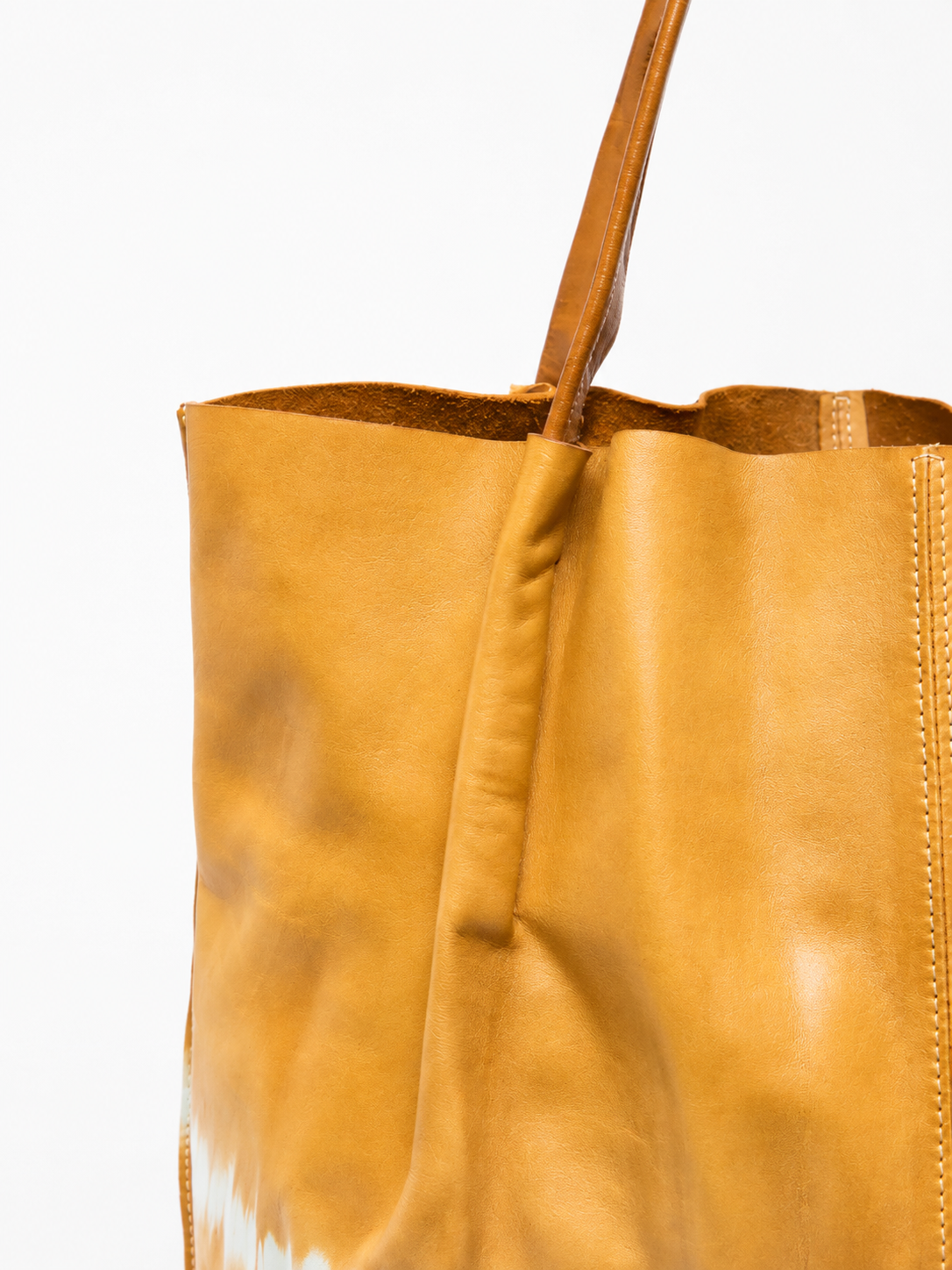 SOMMET NARA Tie-Dye large tote bag in ocher vegetable-tanned leather, handmade in Italy