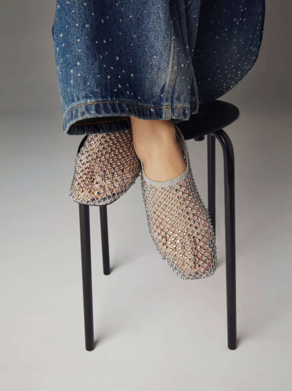 Stone grey ballerina flats with rhinestones, elegant women’s flat shoes with jewel finish. Strategia Shoes