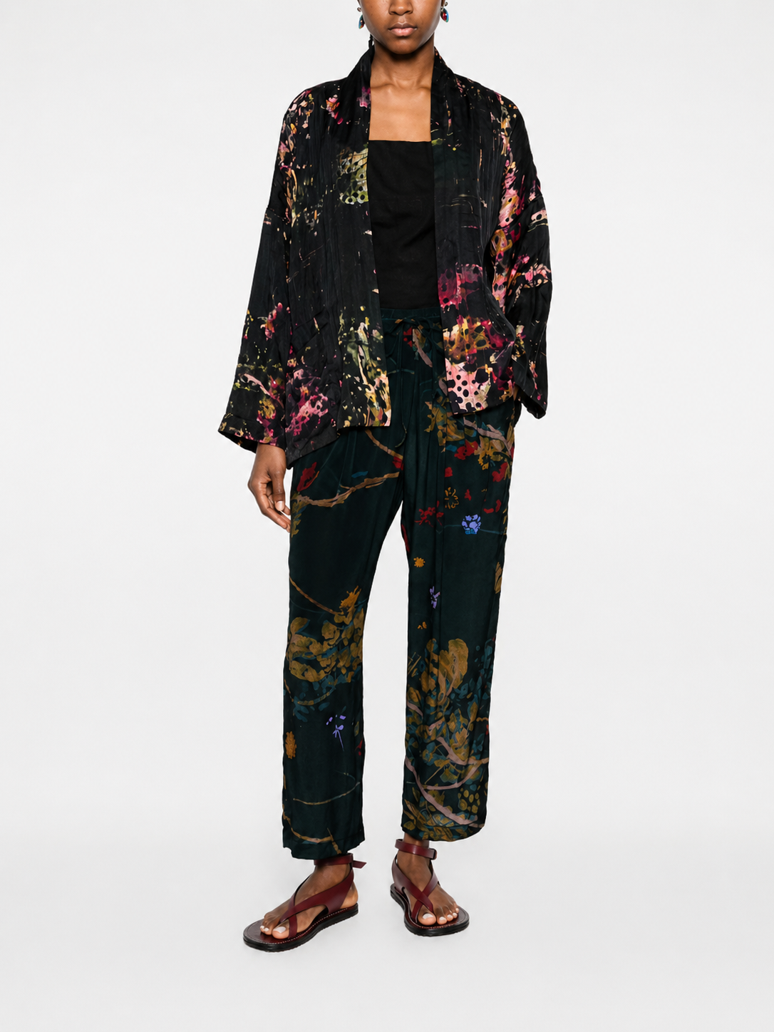 YAVÏ women's impressionist print kimono jacket black pink green — open front expressive brushstrokes 100% viscose
