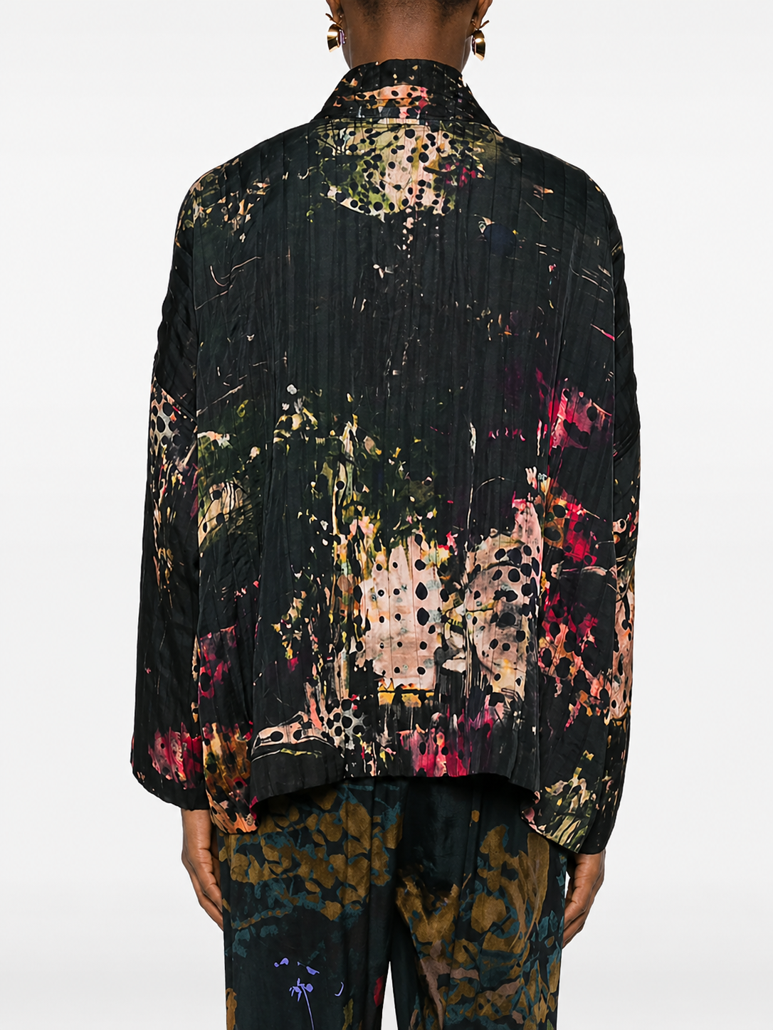 YAVÏ women's impressionist print kimono jacket black pink green — open front expressive brushstrokes 100% viscose
