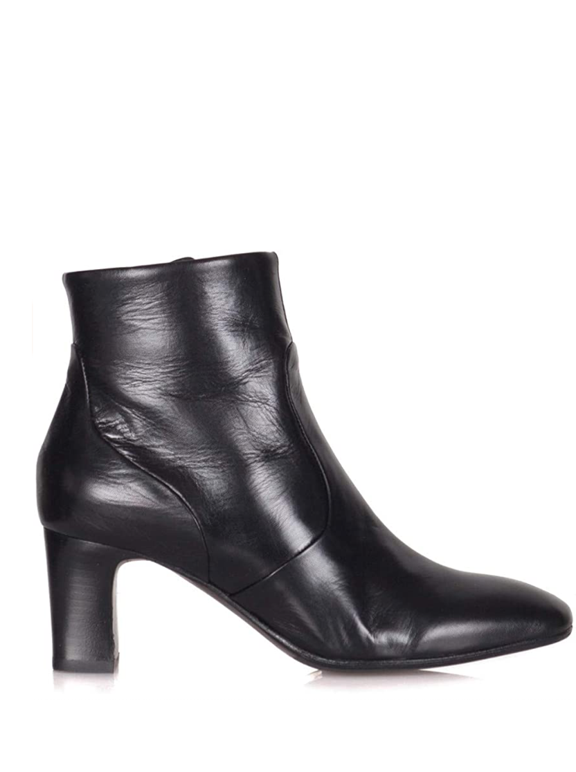 Botín Mara Bini de piel en Negro tacón de 7 cm.